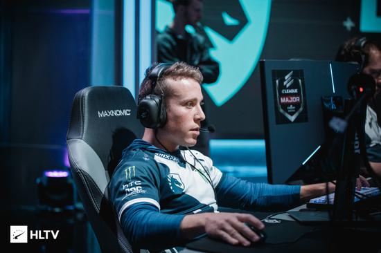 王者荣耀宕机事件官方解析与玩家反应